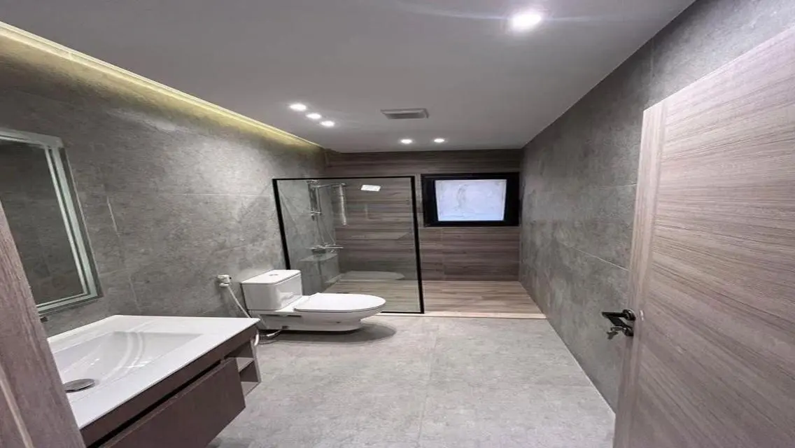 Luxury Apartment+Acs Ready to move_Beverly Hills