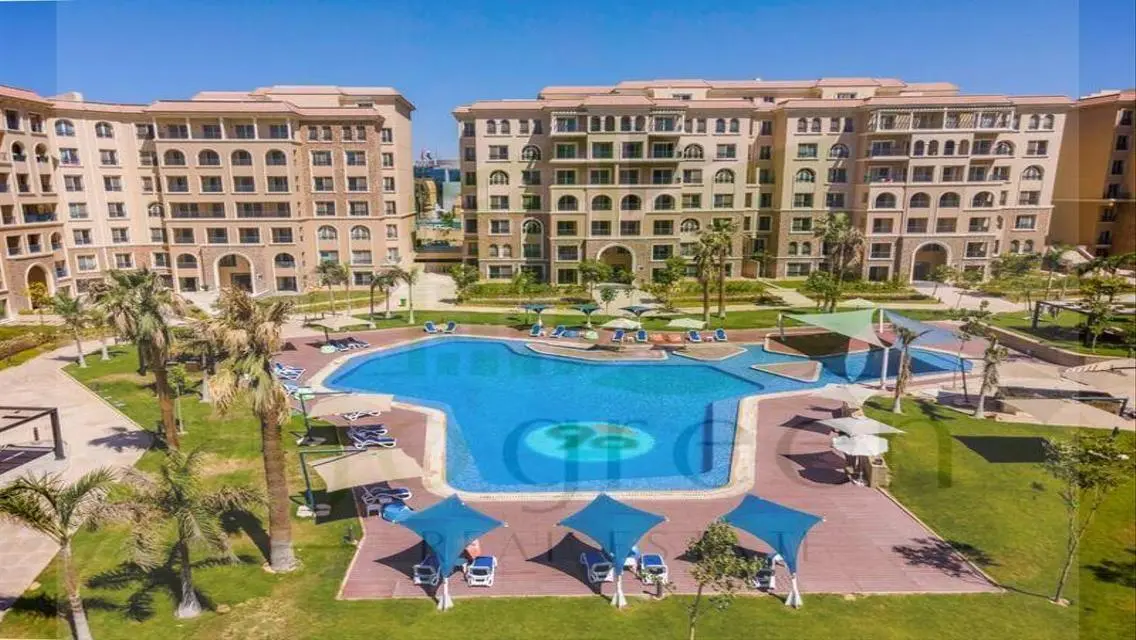 Finished apt with 35% disc/installments, 90 Avenue