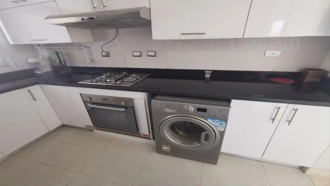 Studio in Village Gate, furnished, ultra modern, f