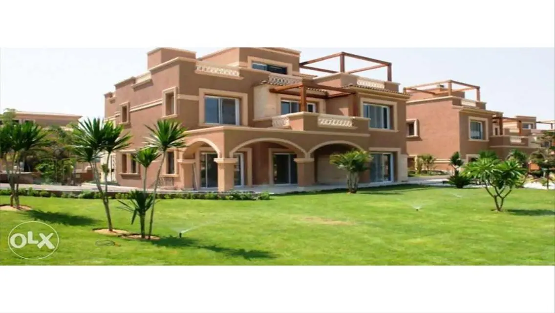 TownHouse ForSale at the lowest price in HYDE PARK