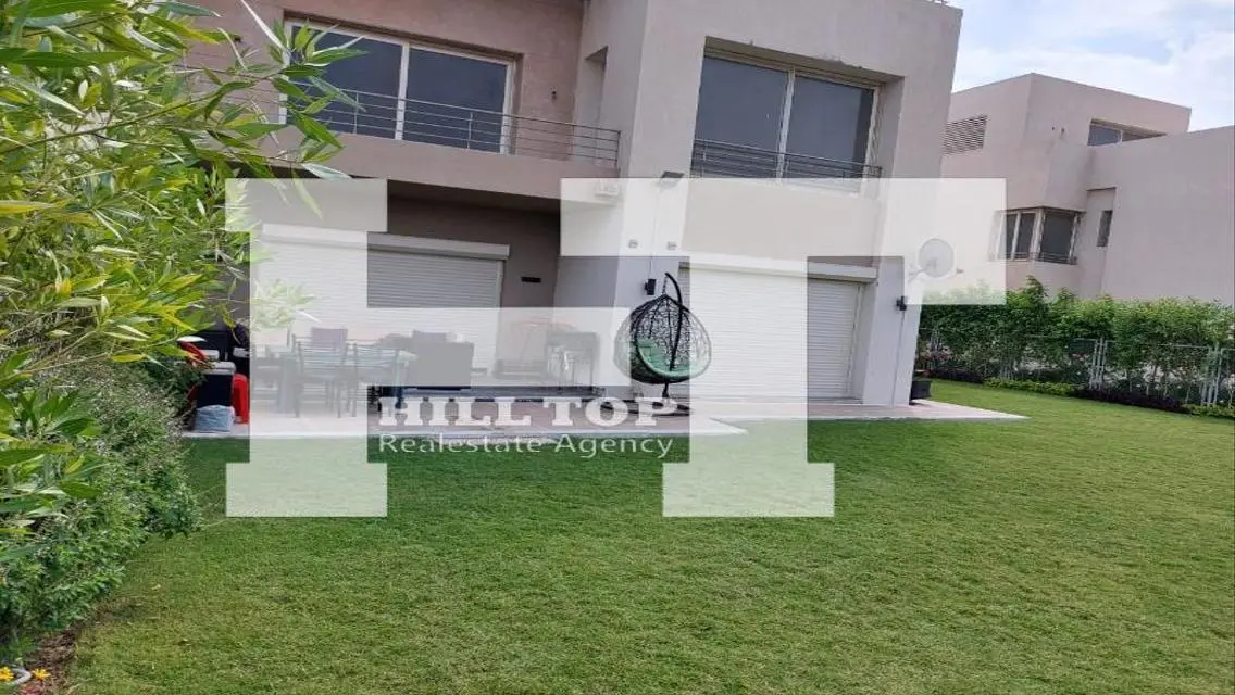 Family House For Sale At The Crown Palm Hills