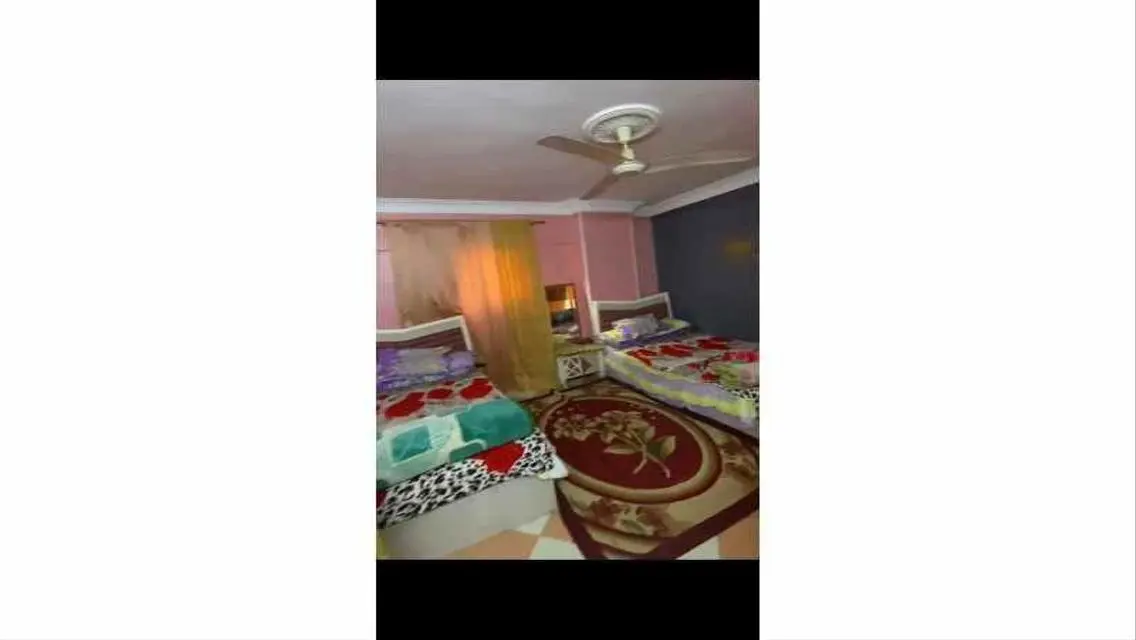 شقه للبيع في شارع مكه زهراء المعادي بحري صريح