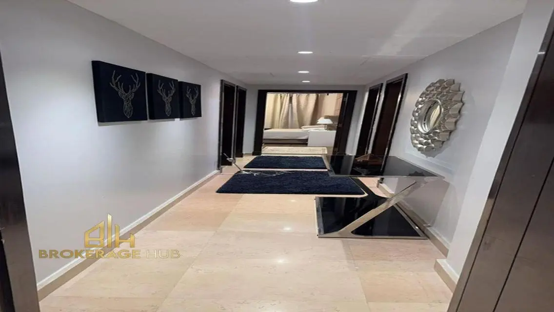 furnished Apartment 196 SQM for rent in CFC