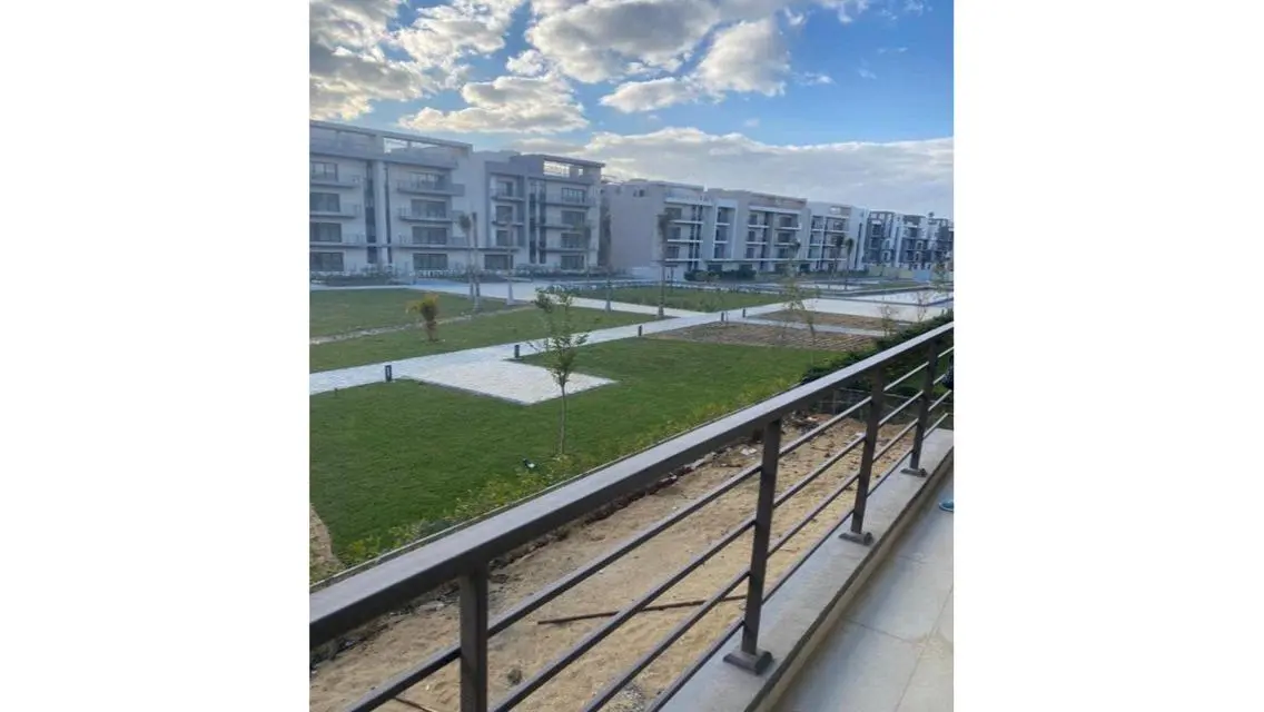 Apartment for rent in Al Marasem