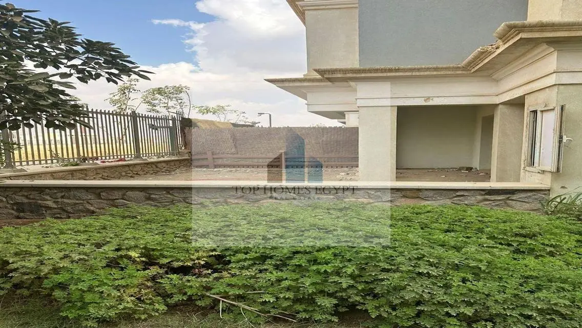 IVilla Garden Corner for sale in Mountain View