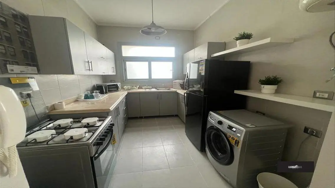 Rent Modern Studio in Palm Hills Village Gate