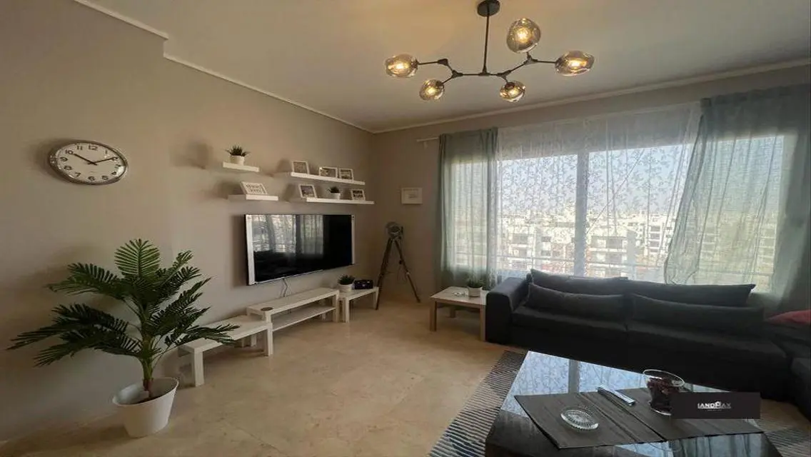 Rent Modern Studio in Palm Hills Village Gate