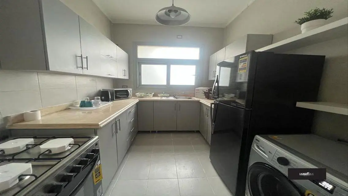 Rent Modern Studio in Palm Hills Village Gate
