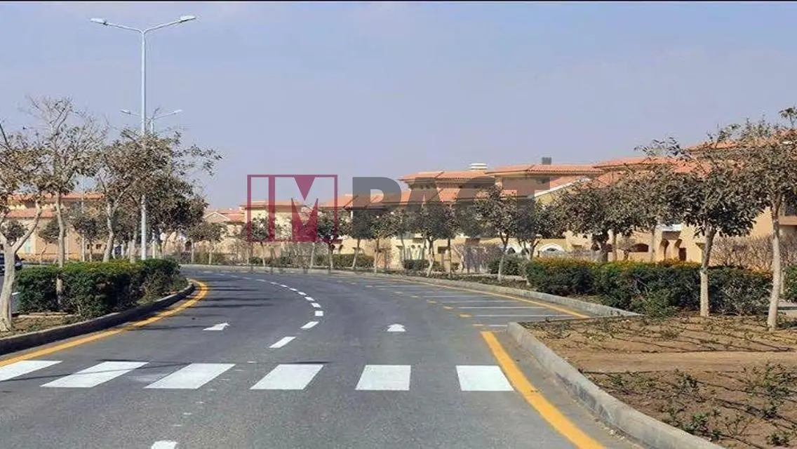 The best price in Hyde Park Compound, installments