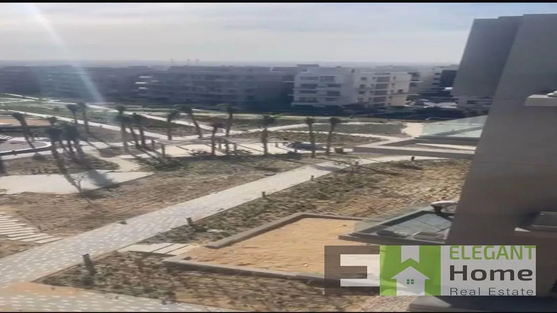 شقه نصف مفروشه وفيو مفتوح للإيجار في فيليت