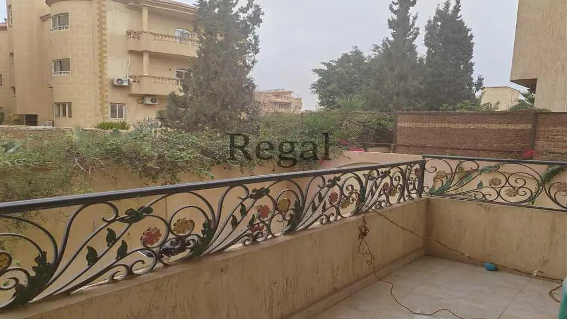 شقة مفروشة للإيجار في قرية الأول السياحية