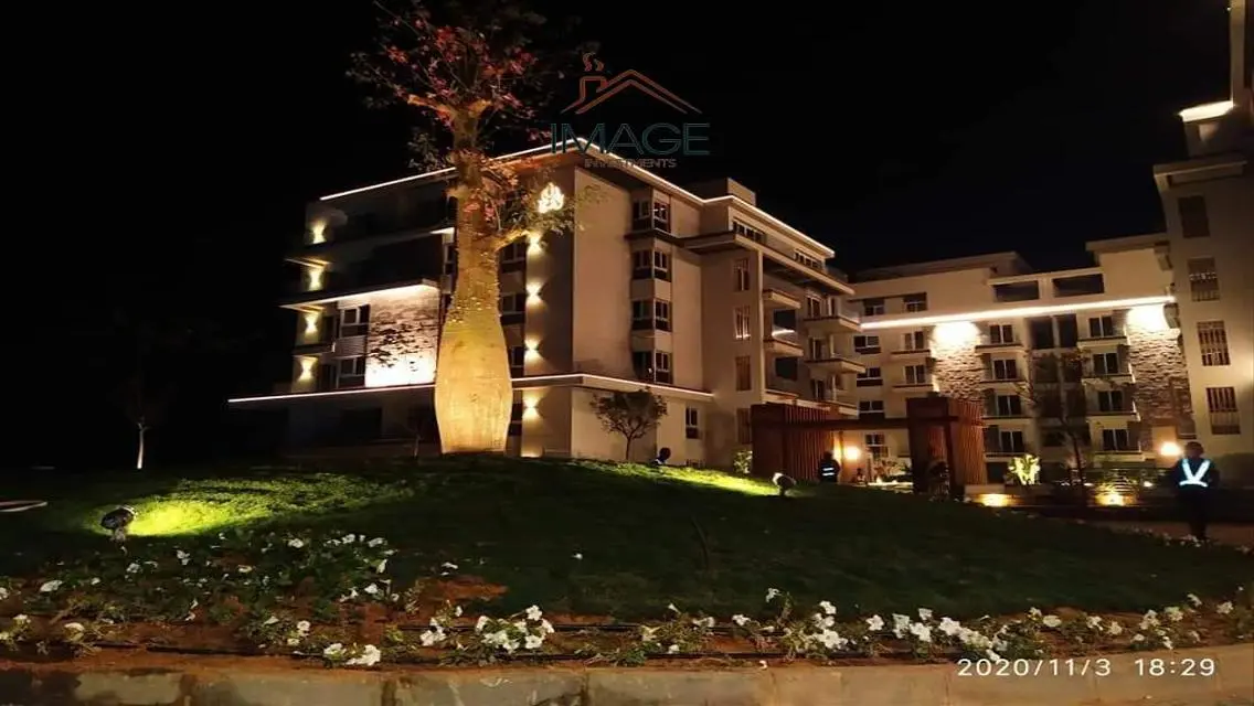 I villa roof for sale in Mountain view icity