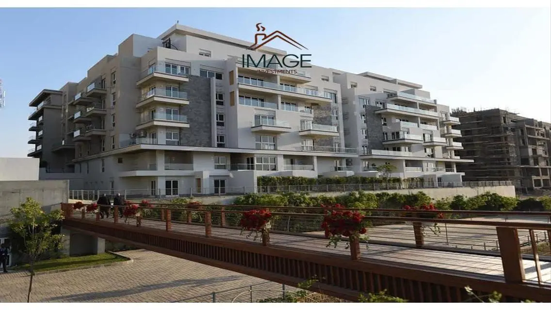 I villa roof for sale in Mountain view icity