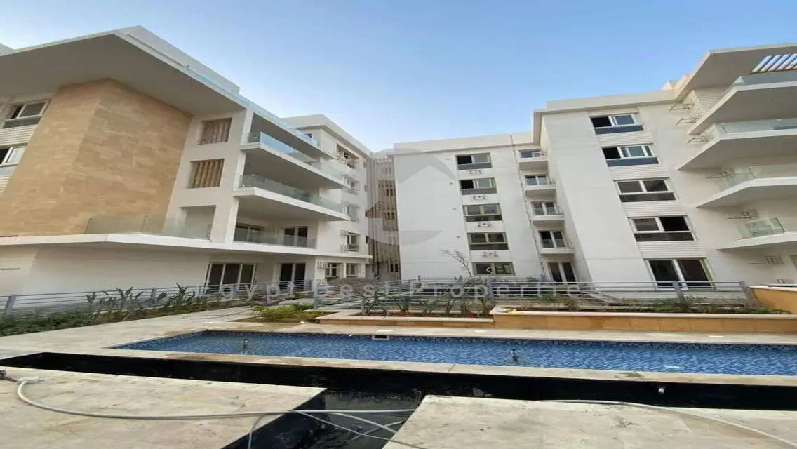 FOR SALE GROUND FLOOR APT @MOUNTAIN VIEW ICITY