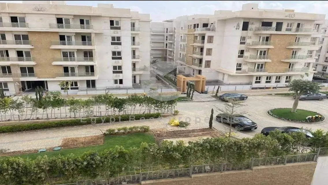 FOR SALE GROUND FLOOR APT @MOUNTAIN VIEW ICITY