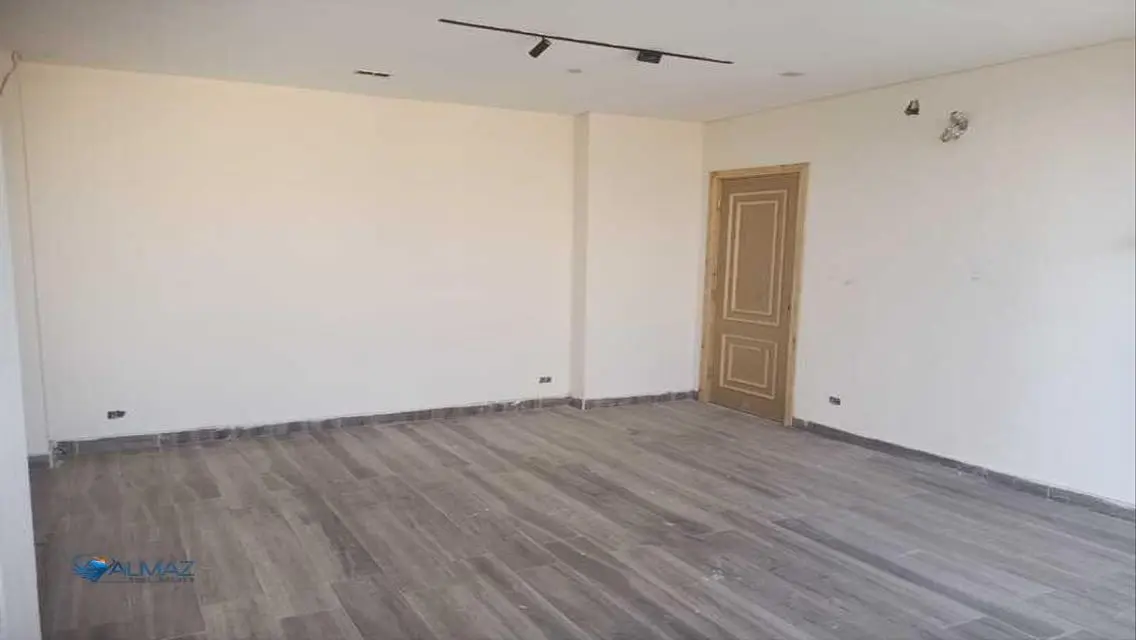 شقة للبيع كمبوند الدفاع الوطني المستثمرين الجنوبية