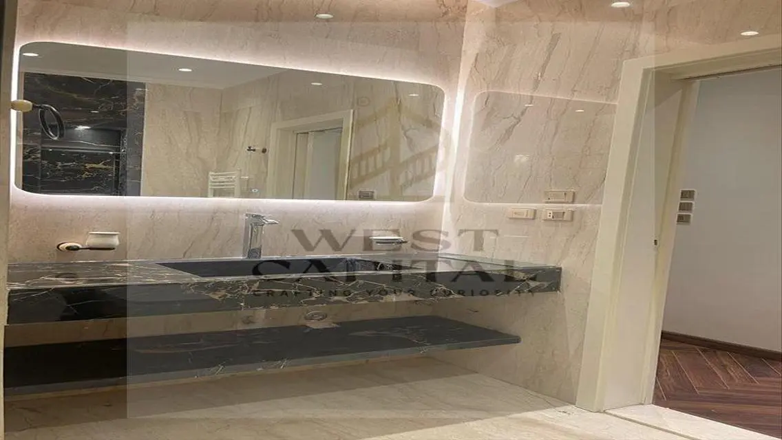 Finished Apartment 200m  for sale in Beverly Hills