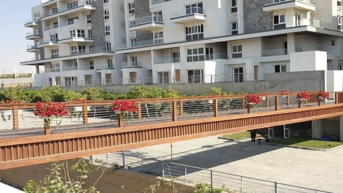 sky loft for sale with prime location in club park