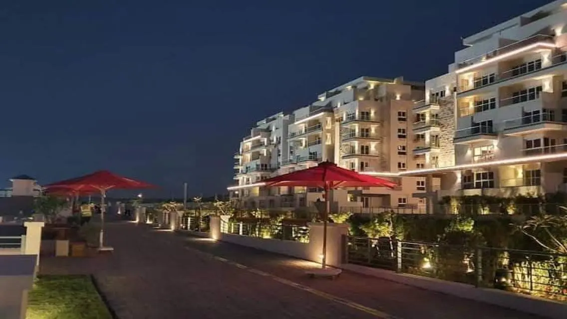 sky loft for sale with prime location in club park