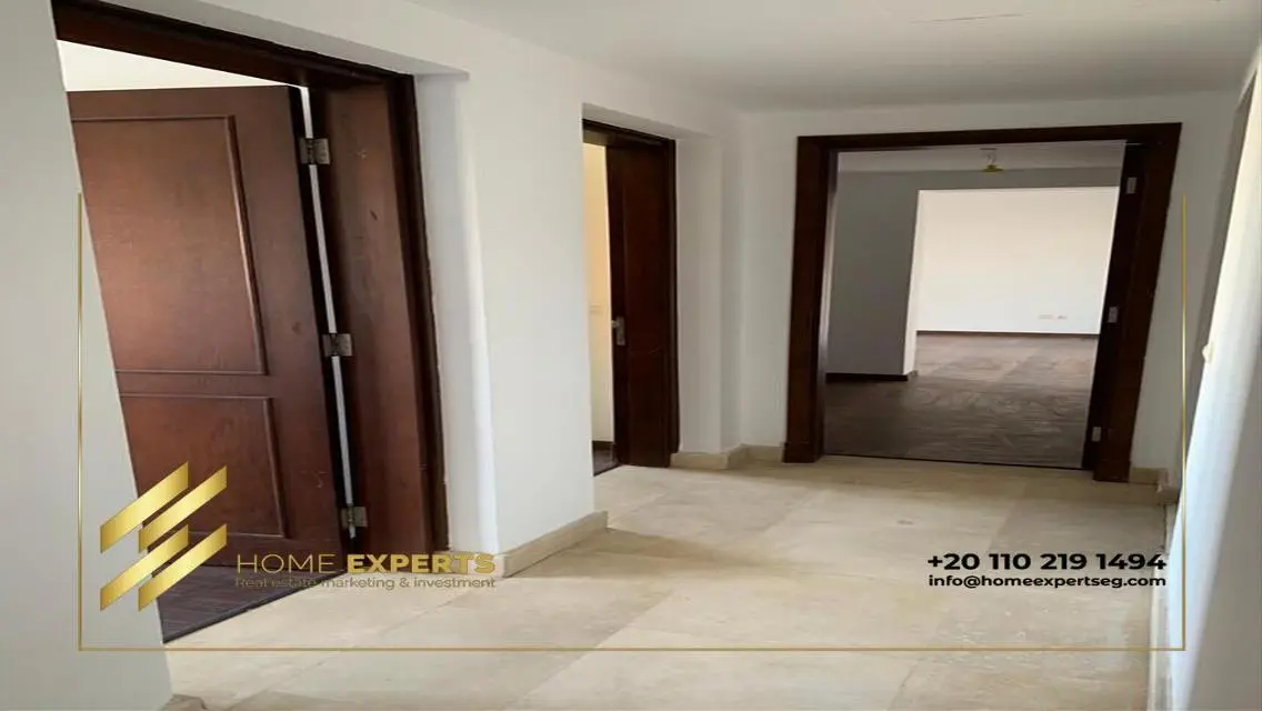 Twin House for rent in Mivida _ Ultra Super Lux _