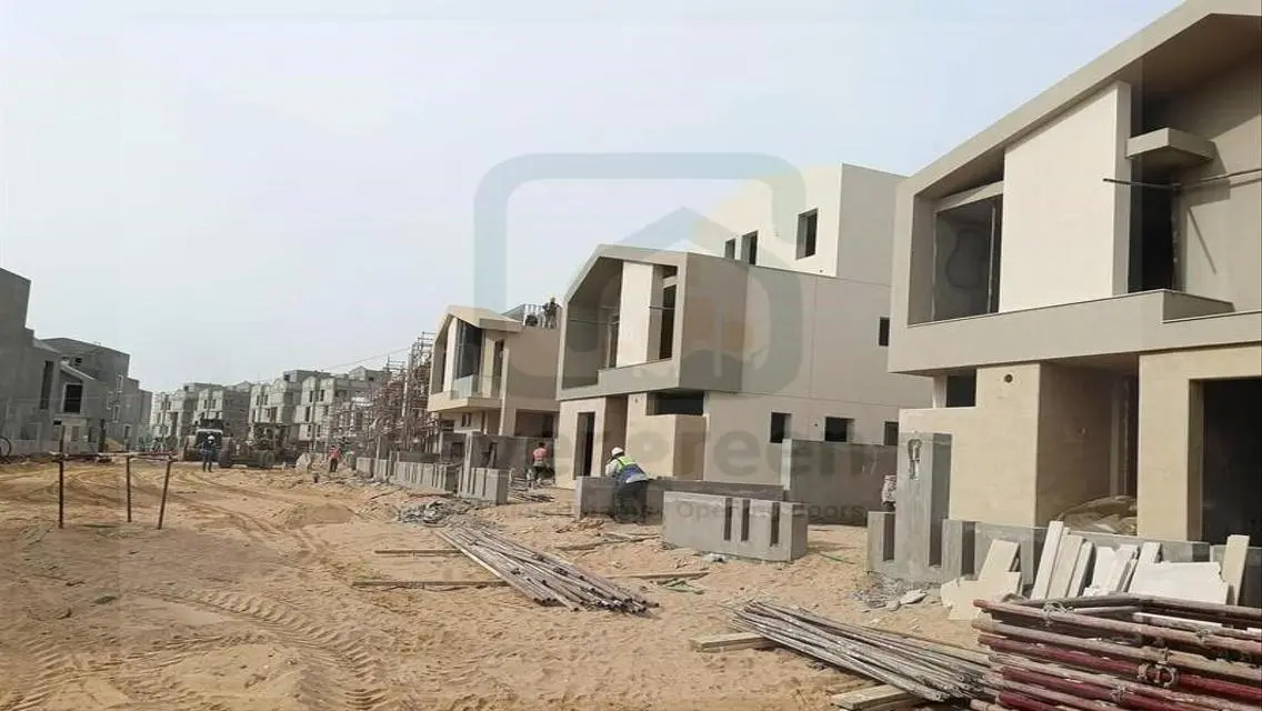 Twin House in Vye Sodic Delivery 2025 ins. Over 8Y
