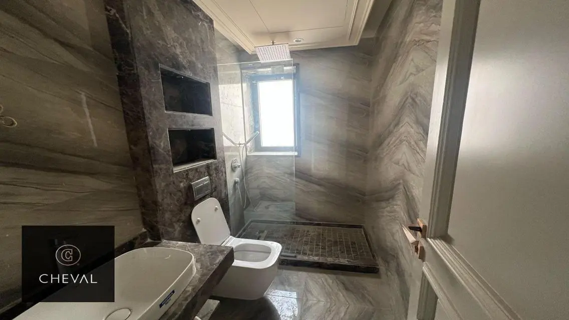 Apartment for rent in Lake View residence