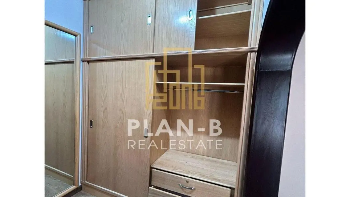 For rent ground floor apartment in Westown