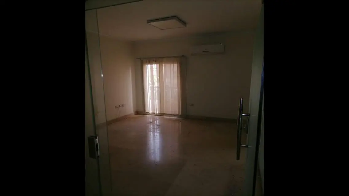 شقه للايجار اداري فى البنفسج عمارات