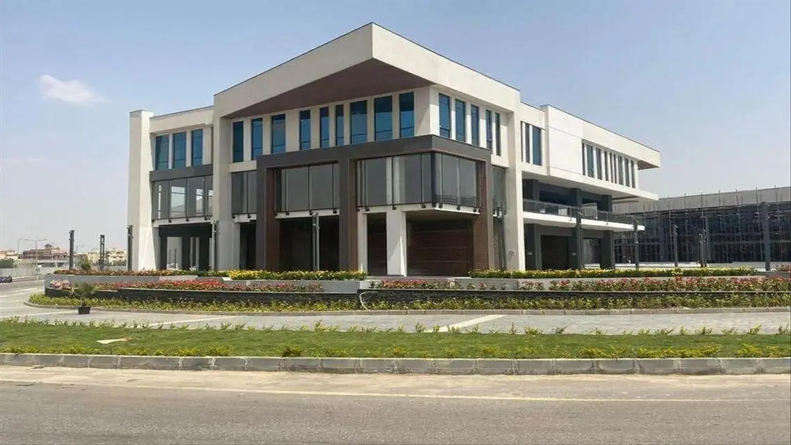 Duplex retail 200m + 20m outdoor ready to move
