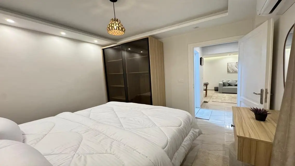 Cozy Fully Furnished Apartment Near T Services