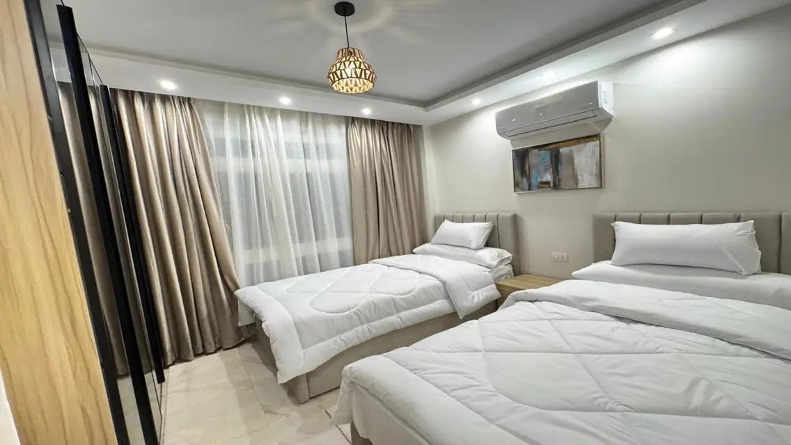 Cozy Fully Furnished Apartment Near T Services