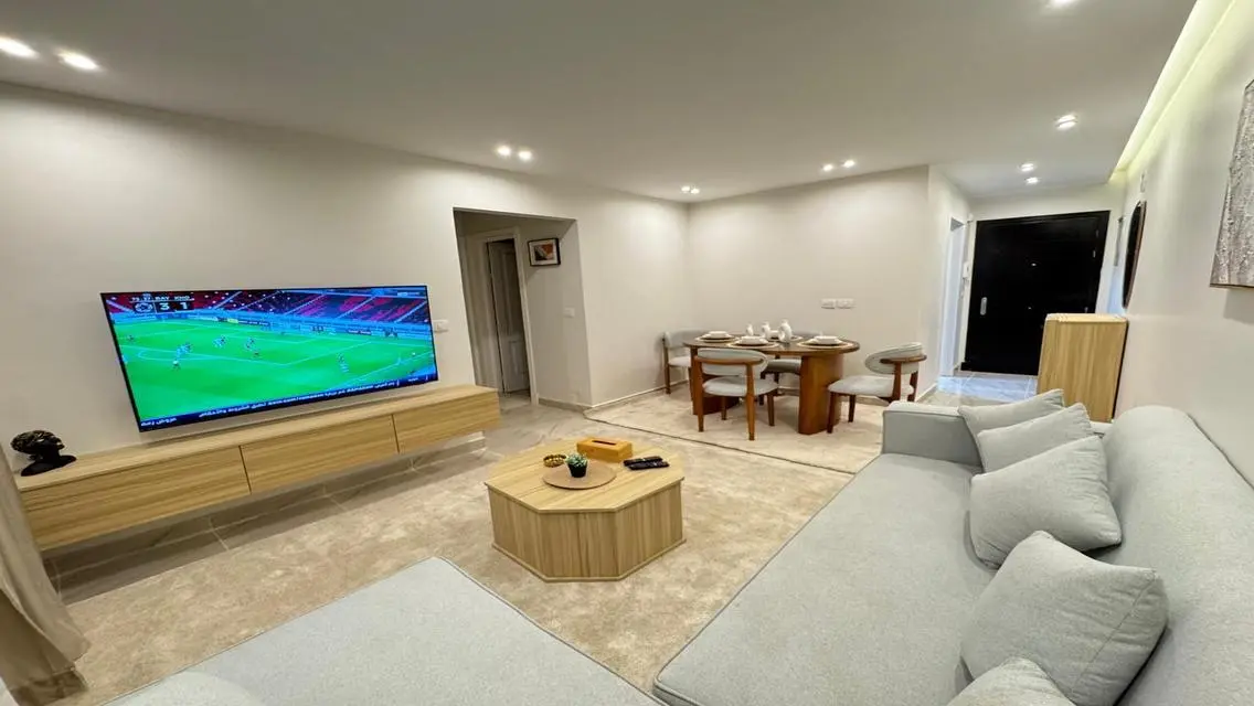 Cozy Fully Furnished Apartment Near T Services