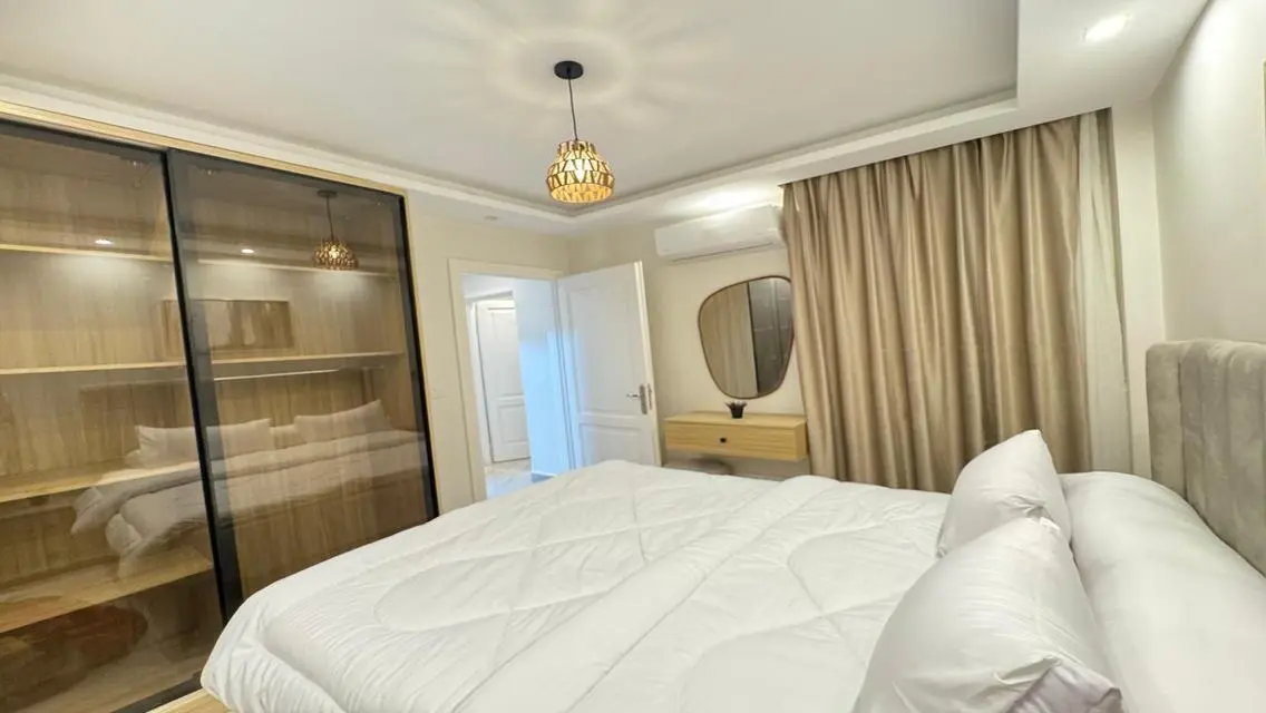 Cozy Fully Furnished Apartment Near T Services