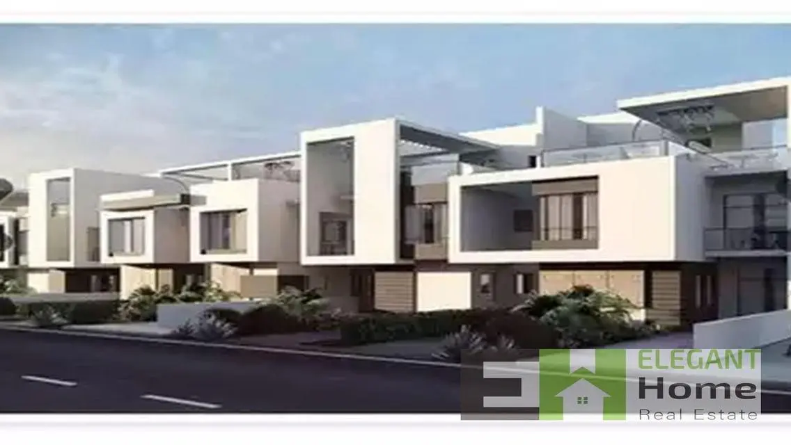 Luxury town house - best location in Fifth square
