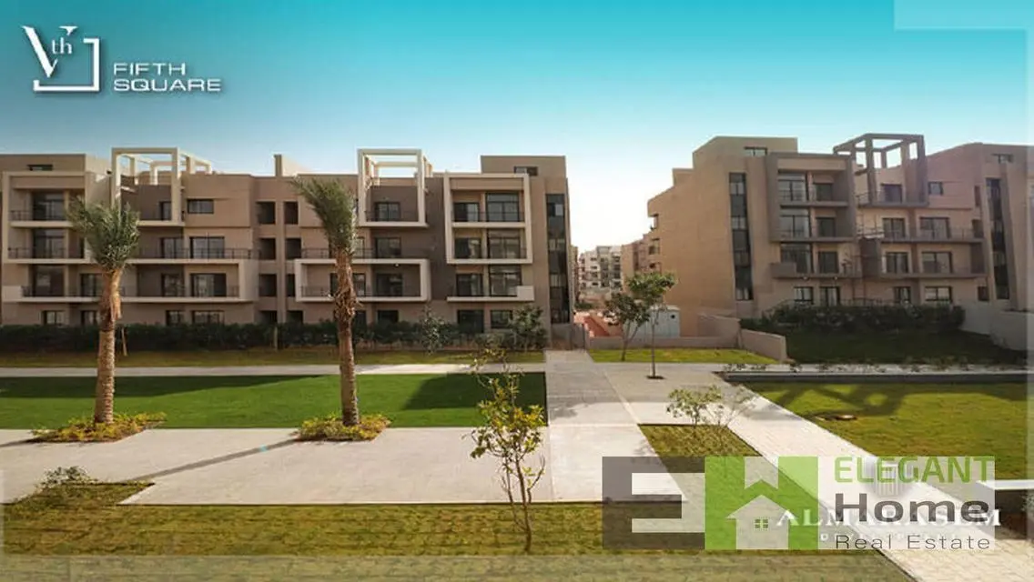 Luxury town house - best location in Fifth square