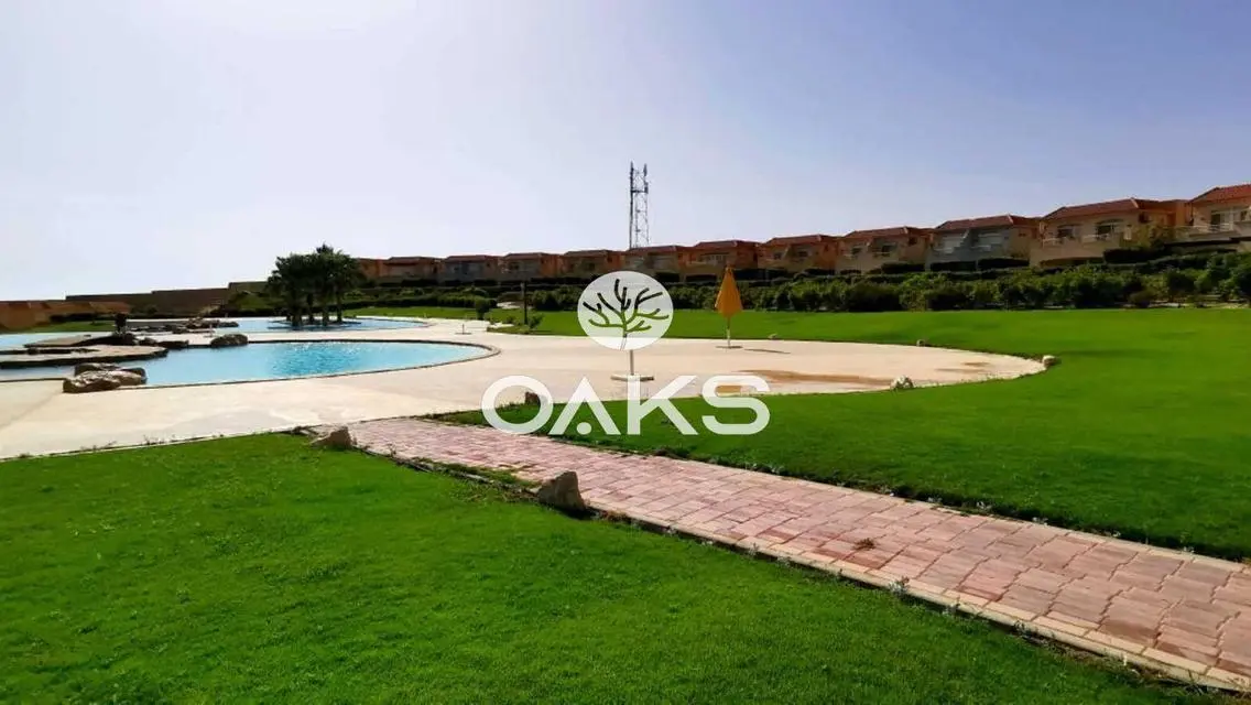 Twin house for sale over 10 years in Telal El Sokh