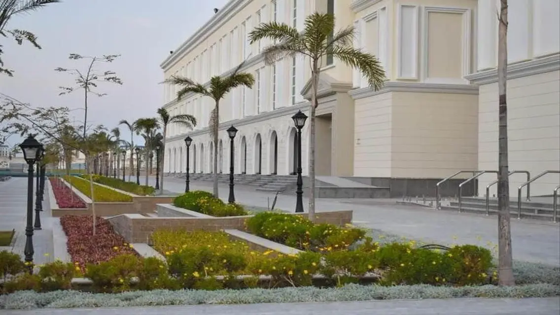 Stunning Villa Overlooking Lakes at Attractive Price