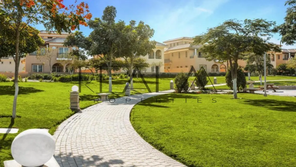 فندق فاخر بمساحة رائعة