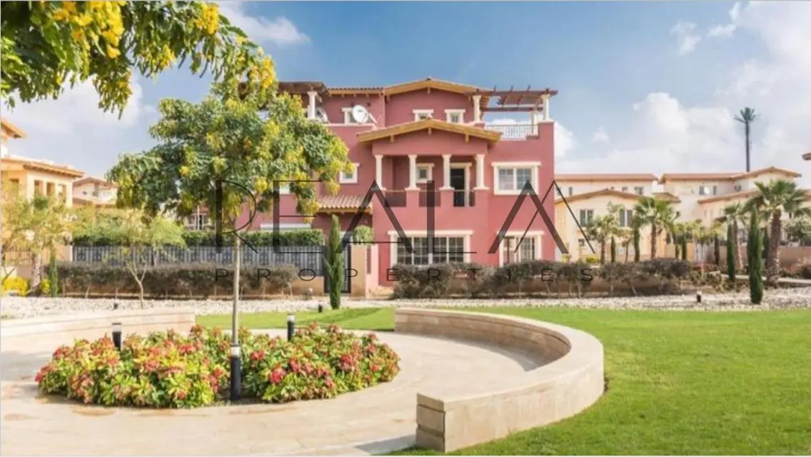 فندق فاخر بمساحة رائعة