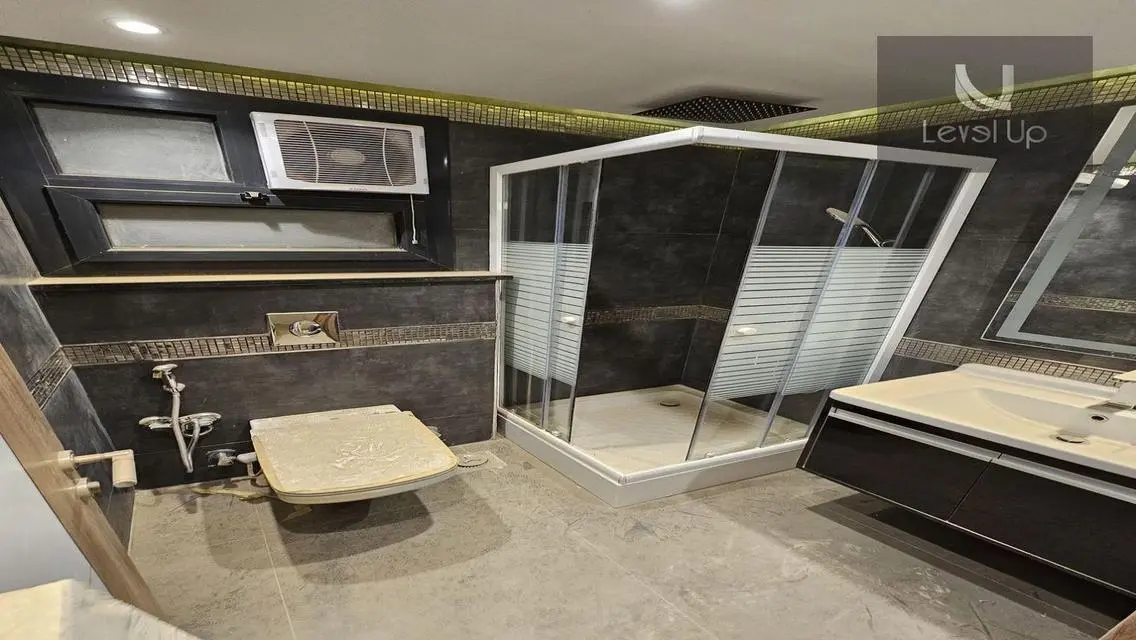 Apartment for sale 179 m in Azad Compound