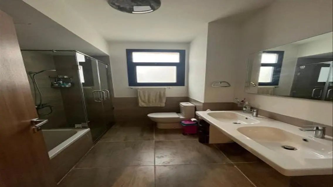 Villa 340 m ready to move for sale in  Al Burouj