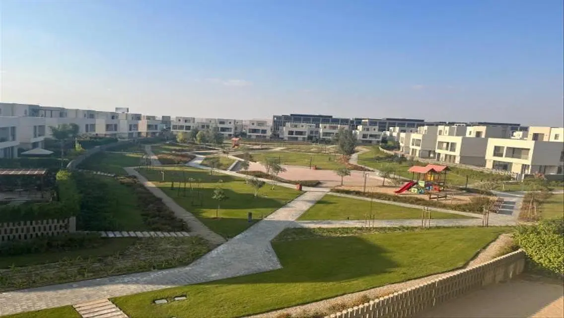 Villa 340 m ready to move for sale in  Al Burouj