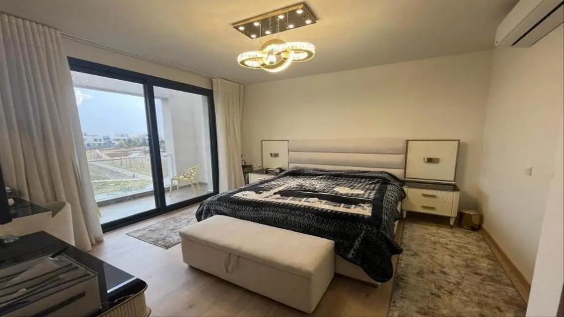 Villa 340 m ready to move for sale in  Al Burouj
