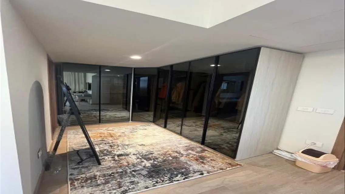 Villa 340 m ready to move for sale in  Al Burouj