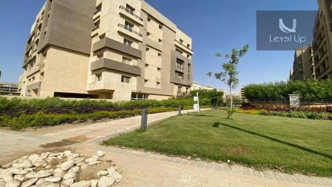شقة للبيع 4غرف بسعر لقطة في ذا سكوير الجولدن سكوير