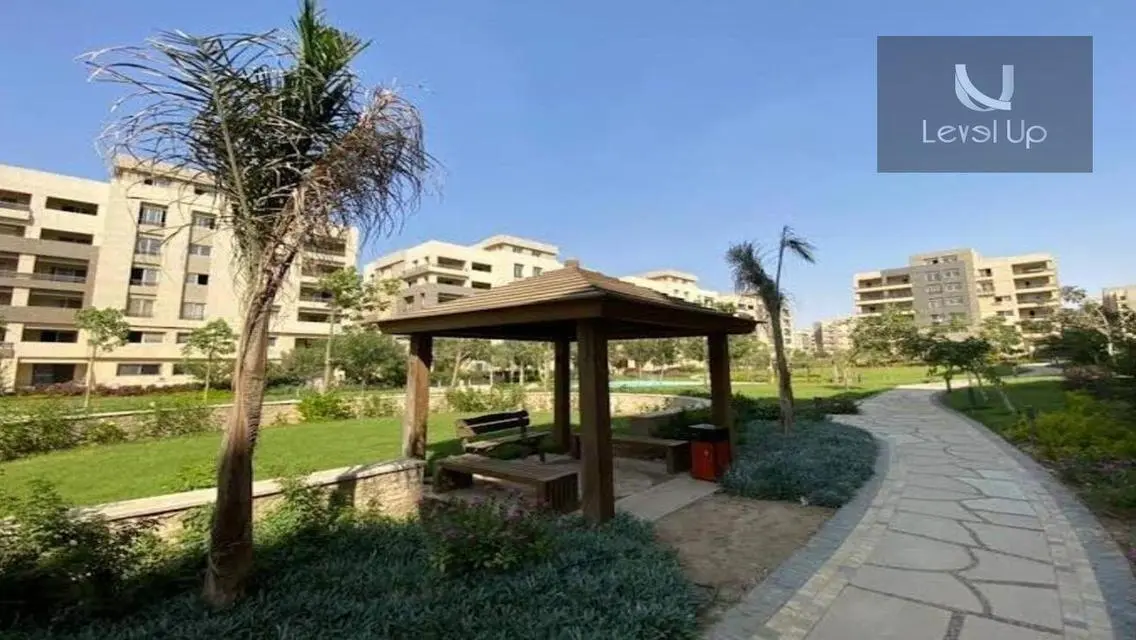 شقة للبيع 4غرف بسعر لقطة في ذا سكوير الجولدن سكوير
