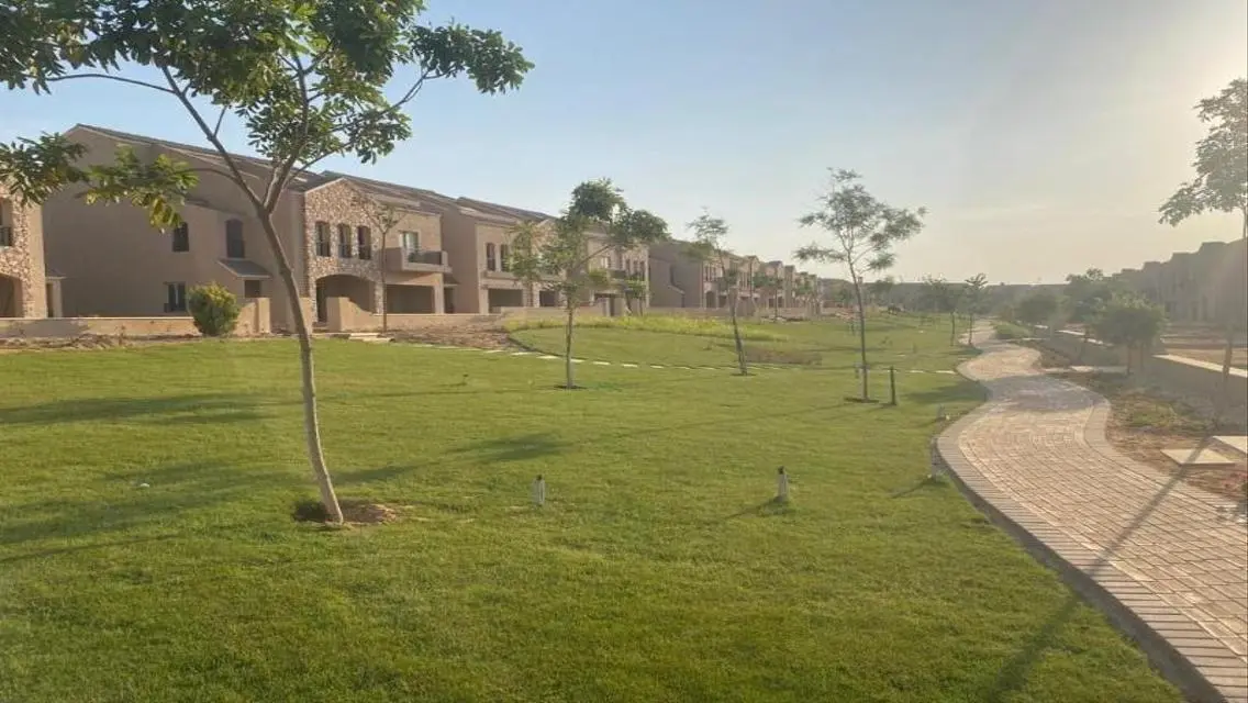 تاون هاوس بمشروع جرين سكوير