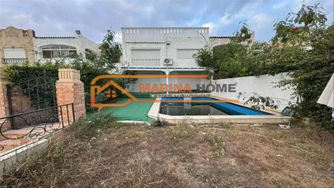 for sale vile in Marina 5 first row rocky lake