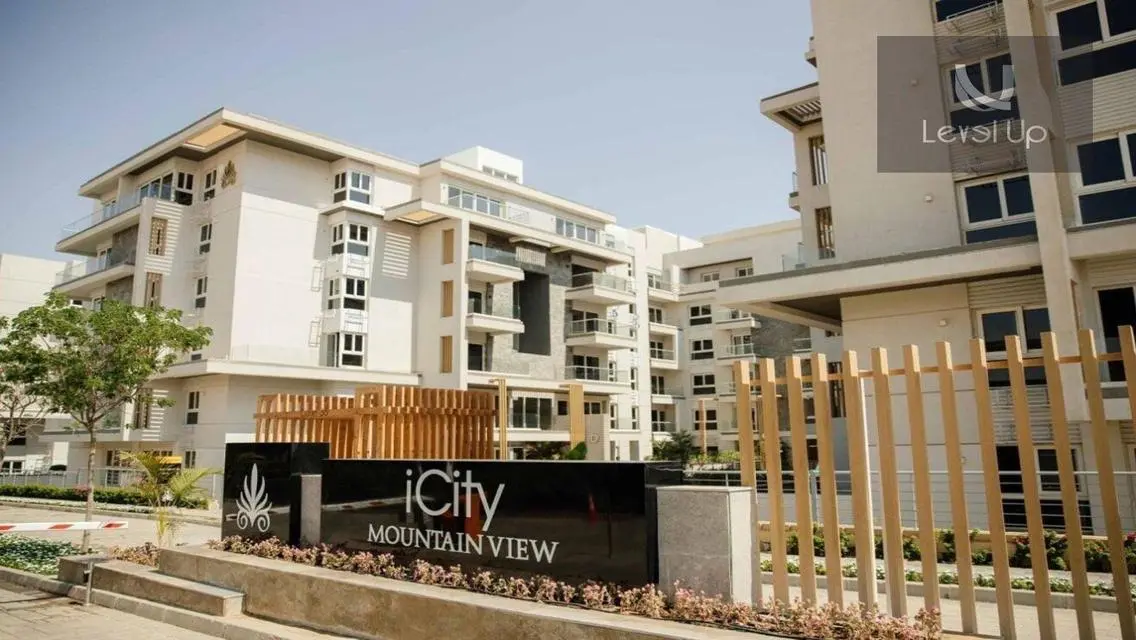 Penthouse for sale semi finished in mountain view