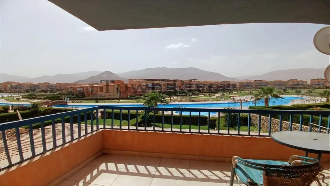 شالية مميز للبيع قرية بلومار الدوم العين السخنة